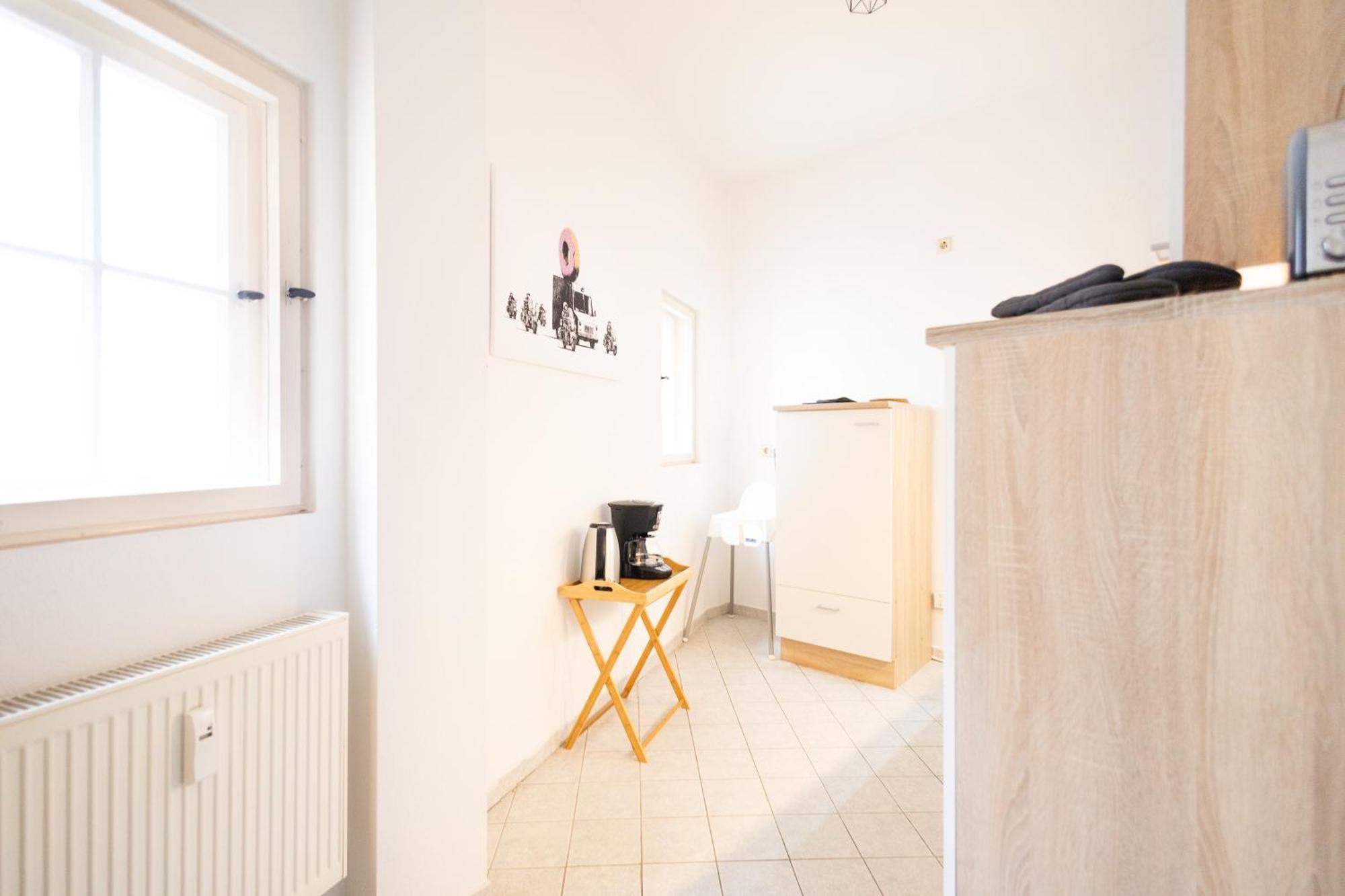 Ko-Living Space An Der Oper - Street Art Design Apartments ハレ エクステリア 写真