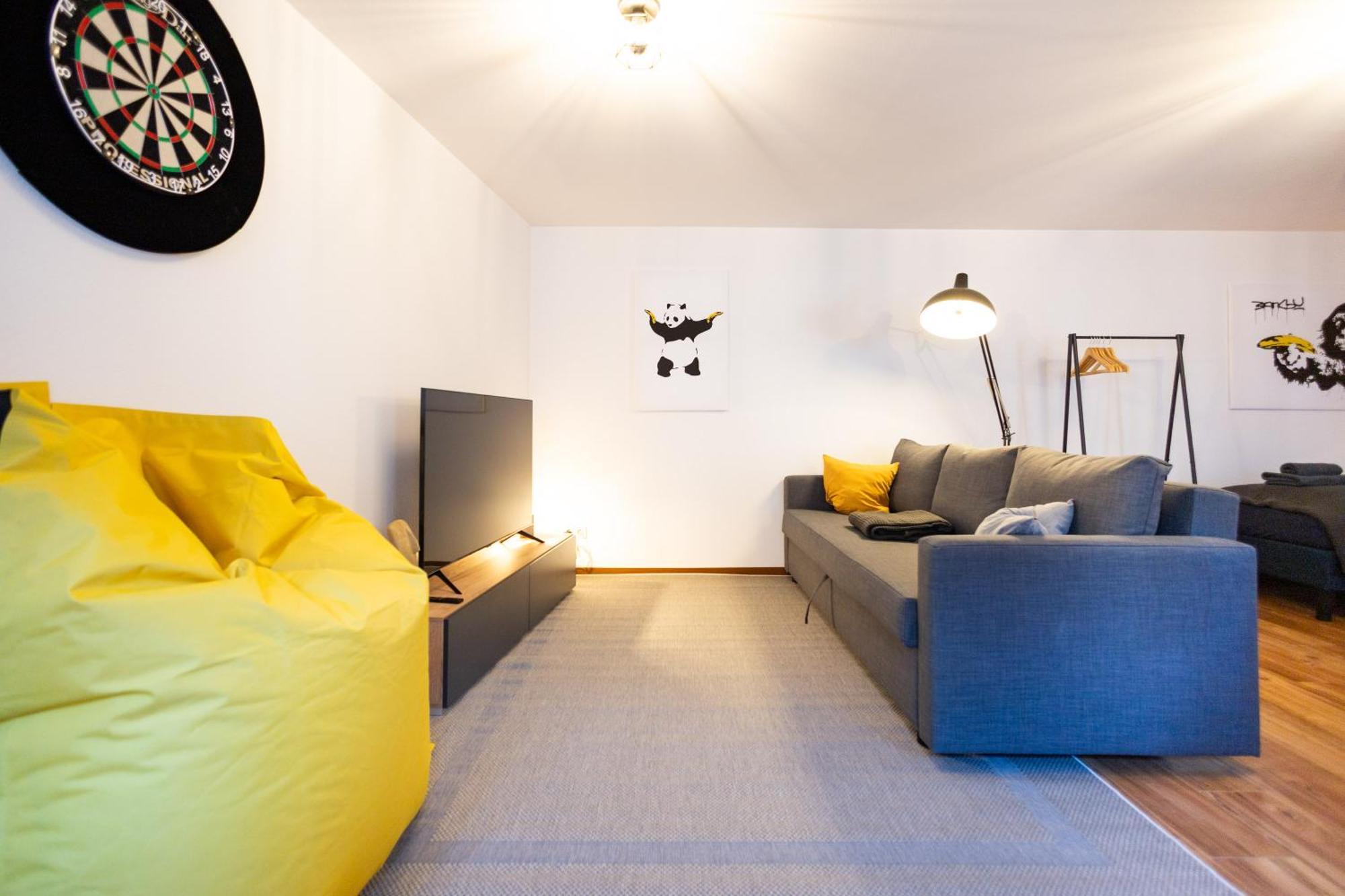 Ko-Living Space An Der Oper - Street Art Design Apartments ハレ エクステリア 写真