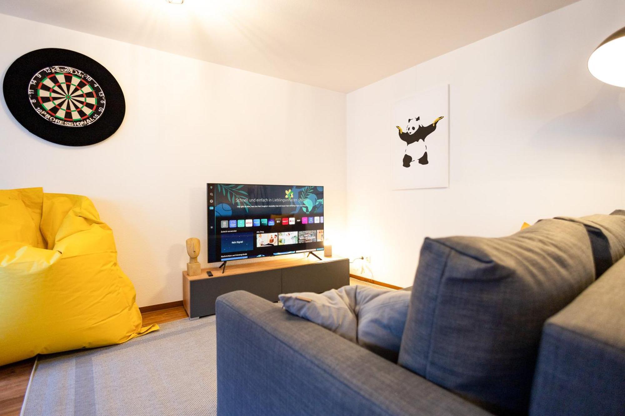 Ko-Living Space An Der Oper - Street Art Design Apartments ハレ エクステリア 写真