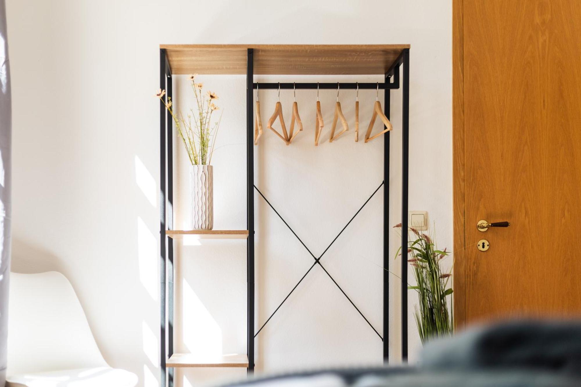 Ko-Living Space An Der Oper - Street Art Design Apartments ハレ エクステリア 写真