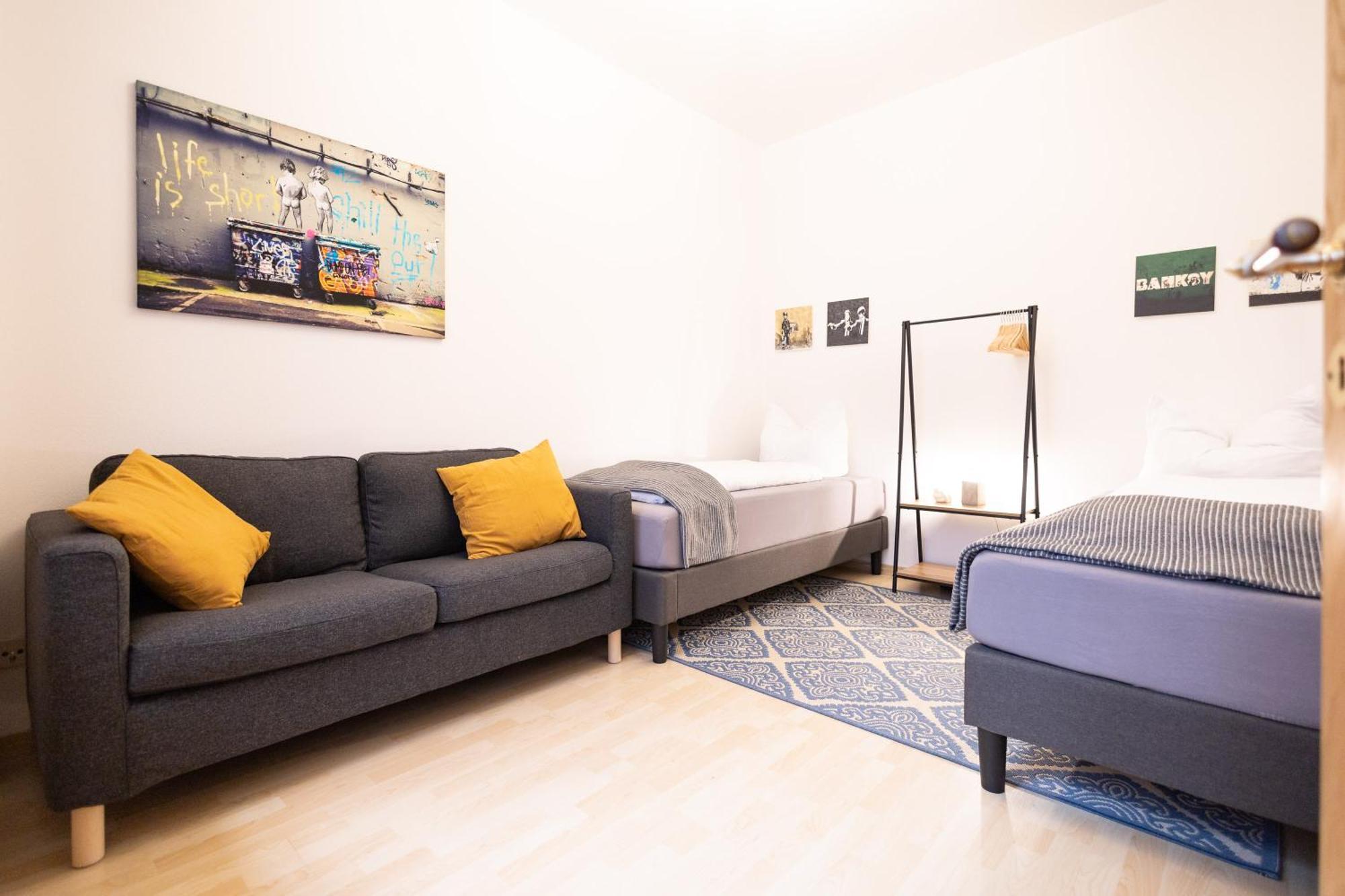 Ko-Living Space An Der Oper - Street Art Design Apartments ハレ エクステリア 写真